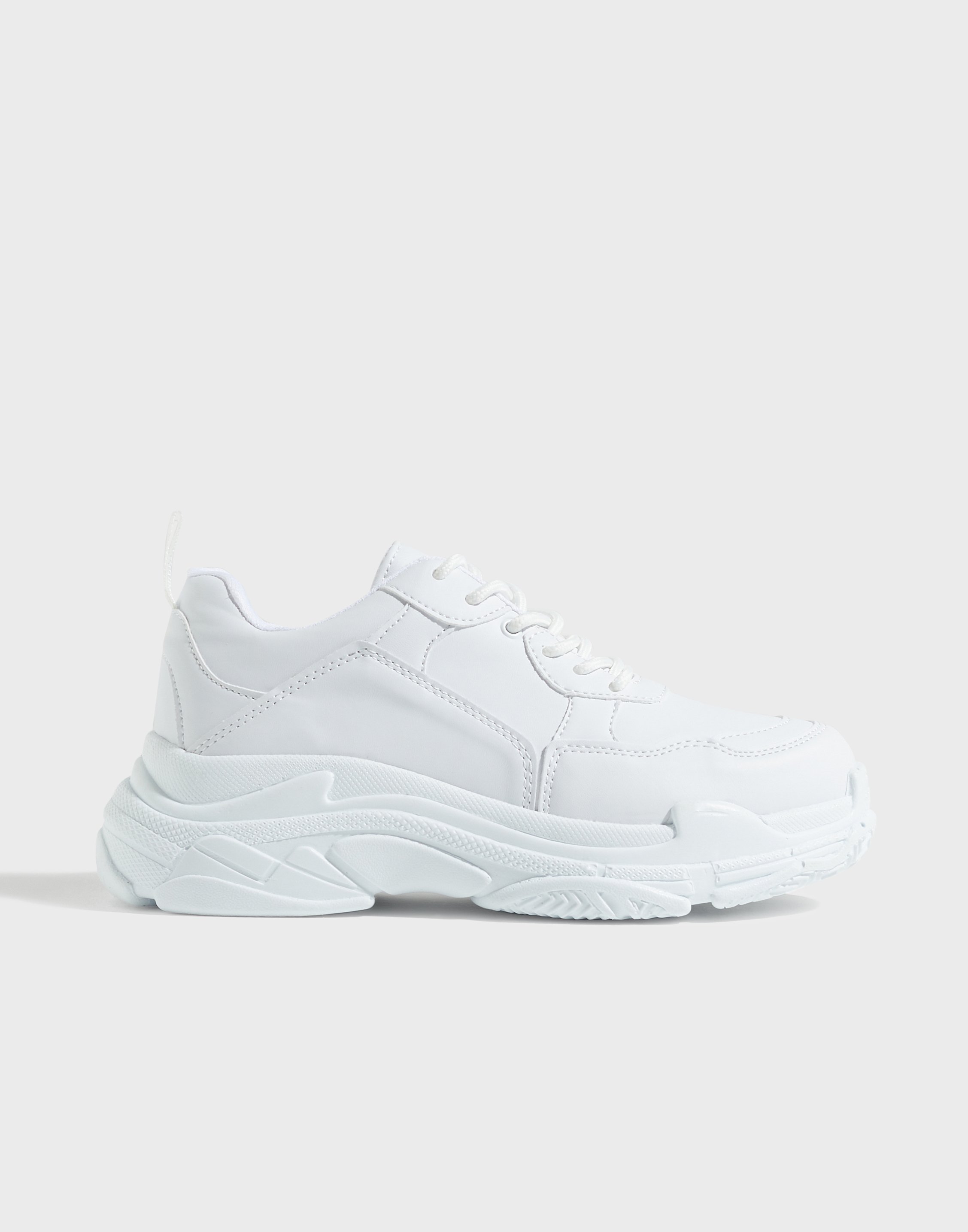 chunky white sneakers cheap