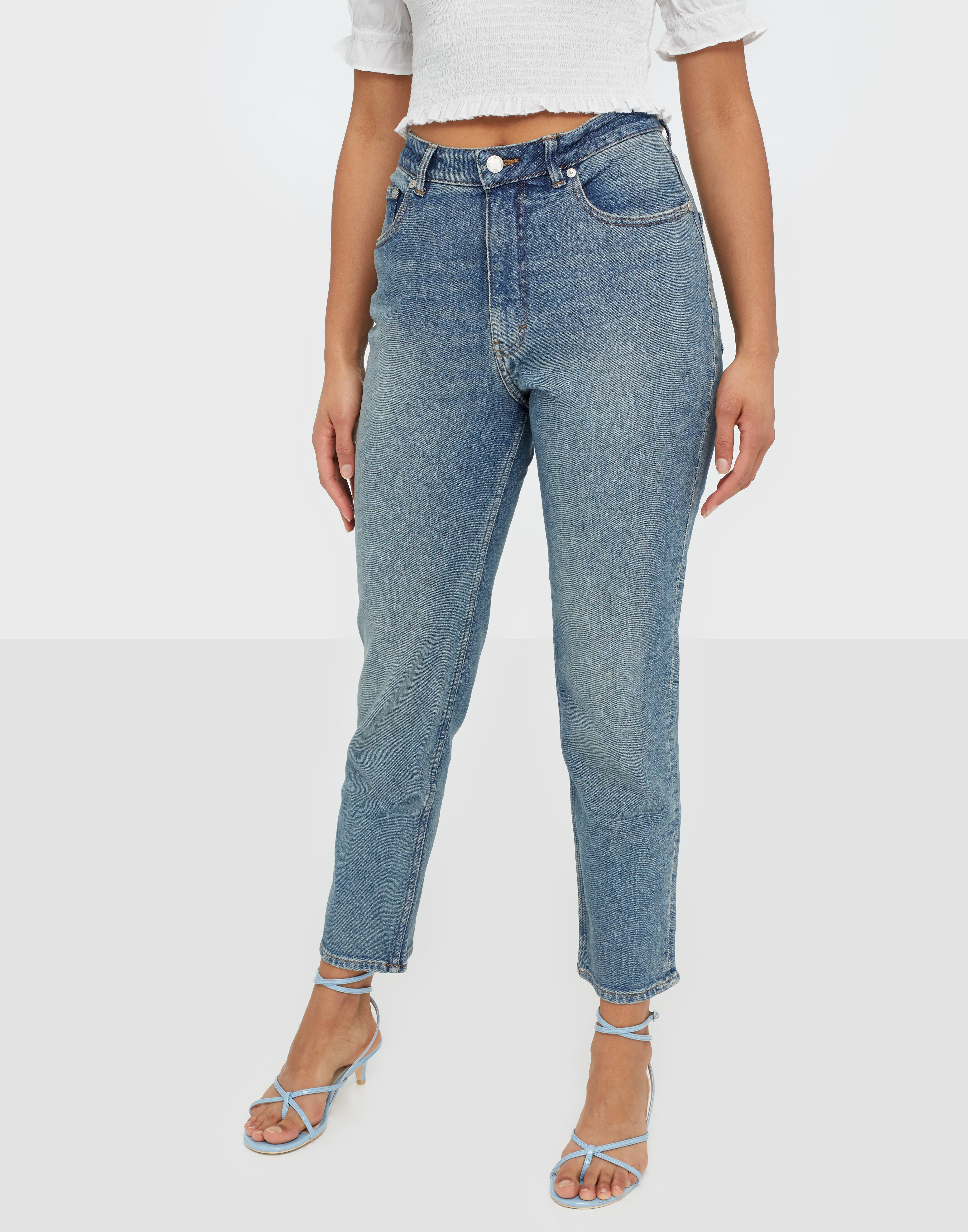 cheap monday donna jeans