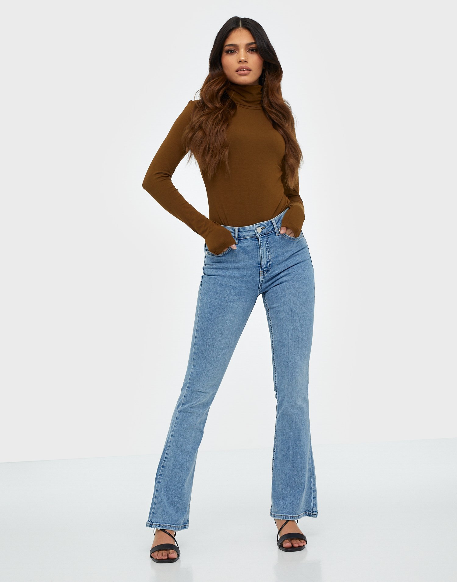 natasha bootcut jeans gina tricot