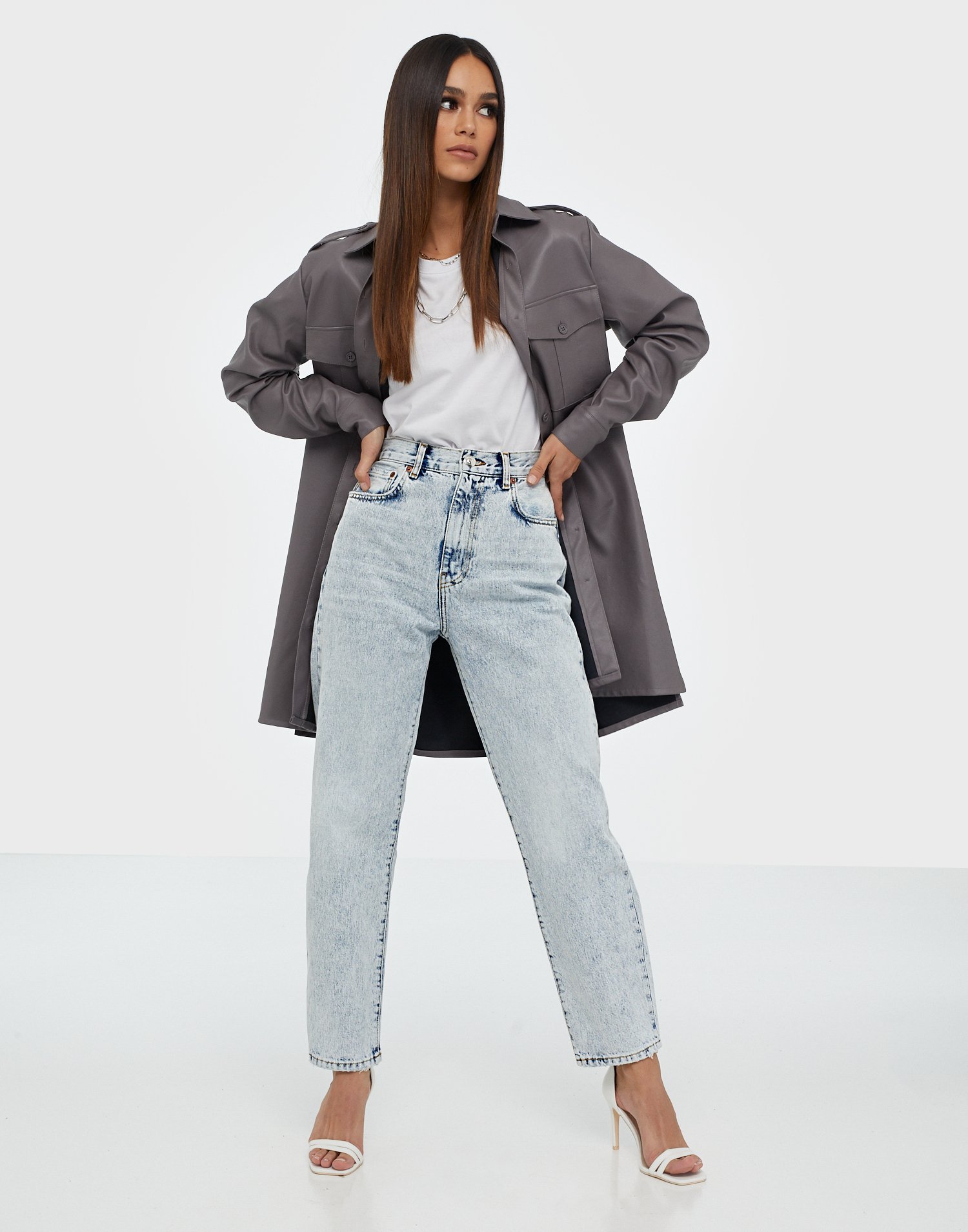 Shop Gina Tricot Relaxed Mom Jeans 
