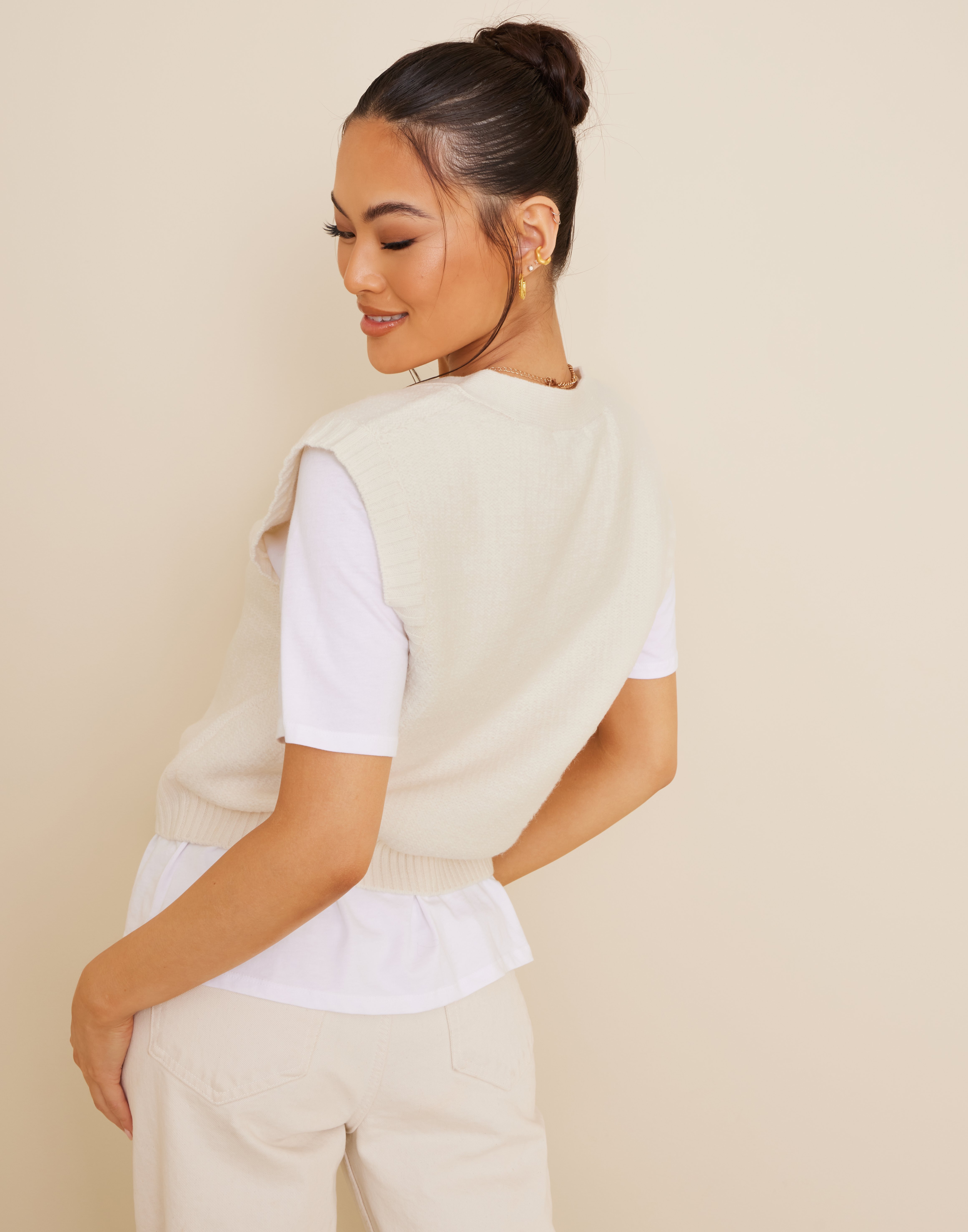 knitted vest gina tricot