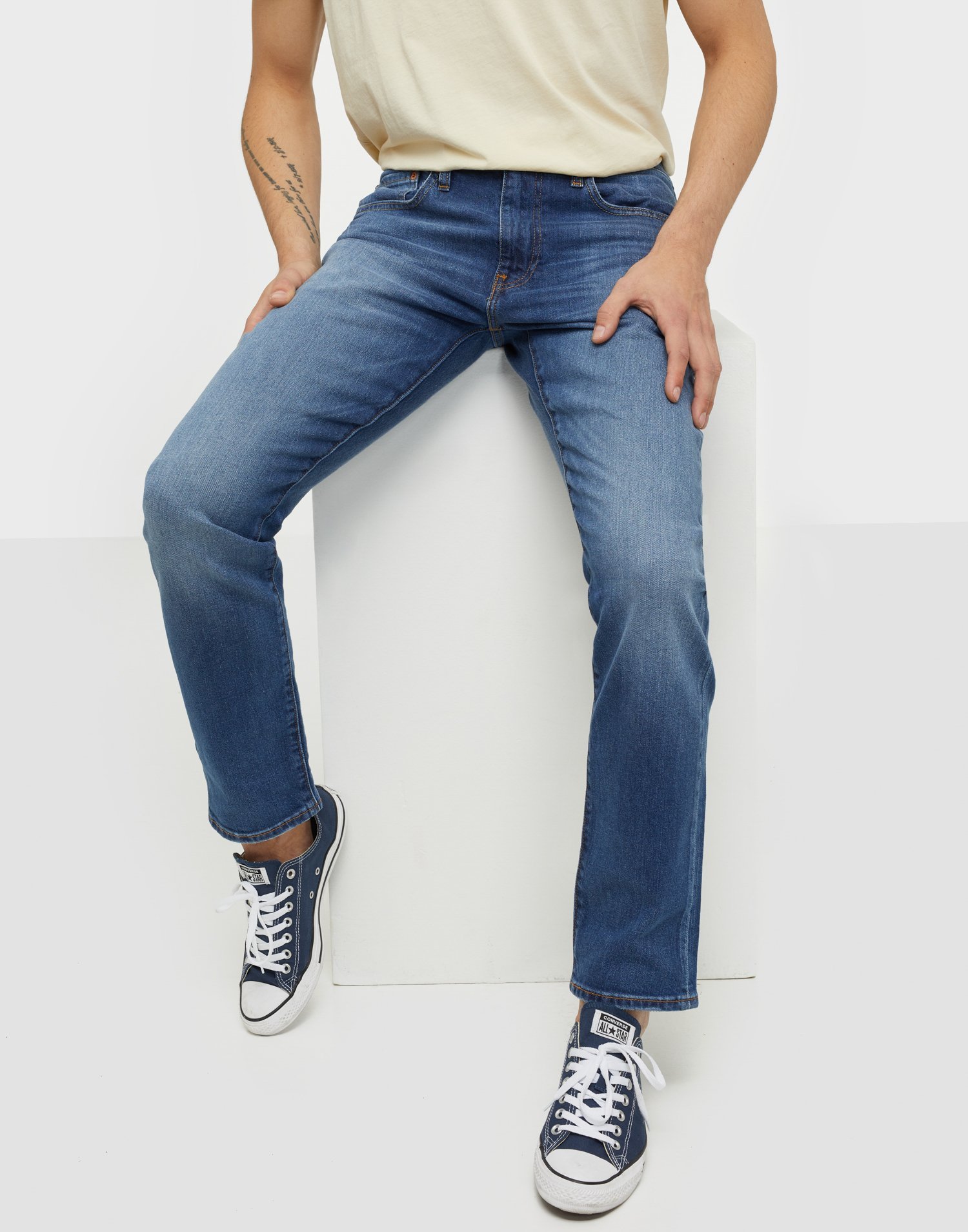 levis 502 indigo