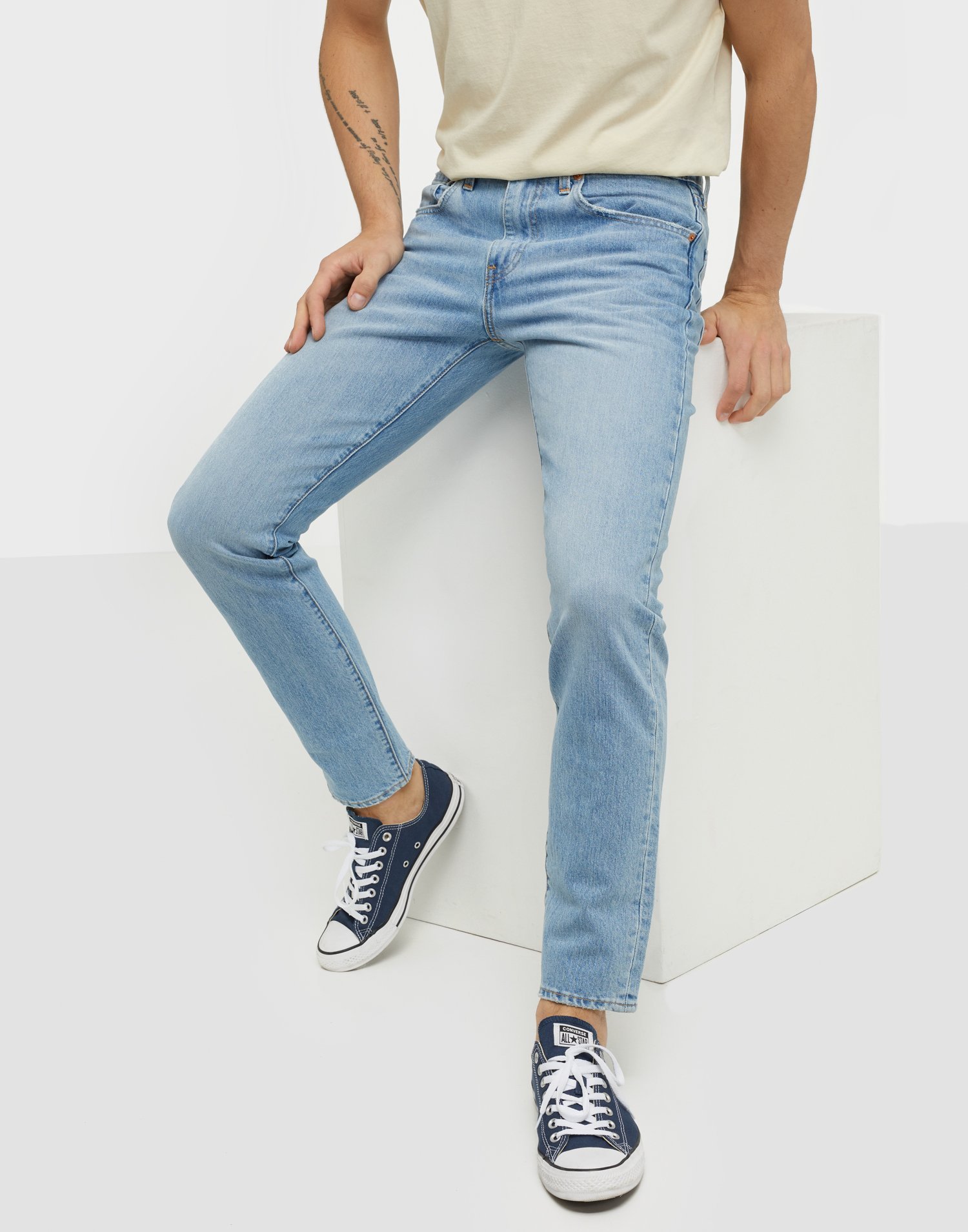 levis sale 512