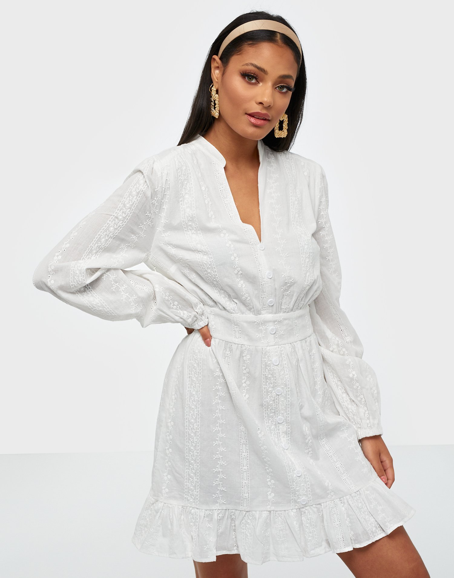 missguided broderie dress