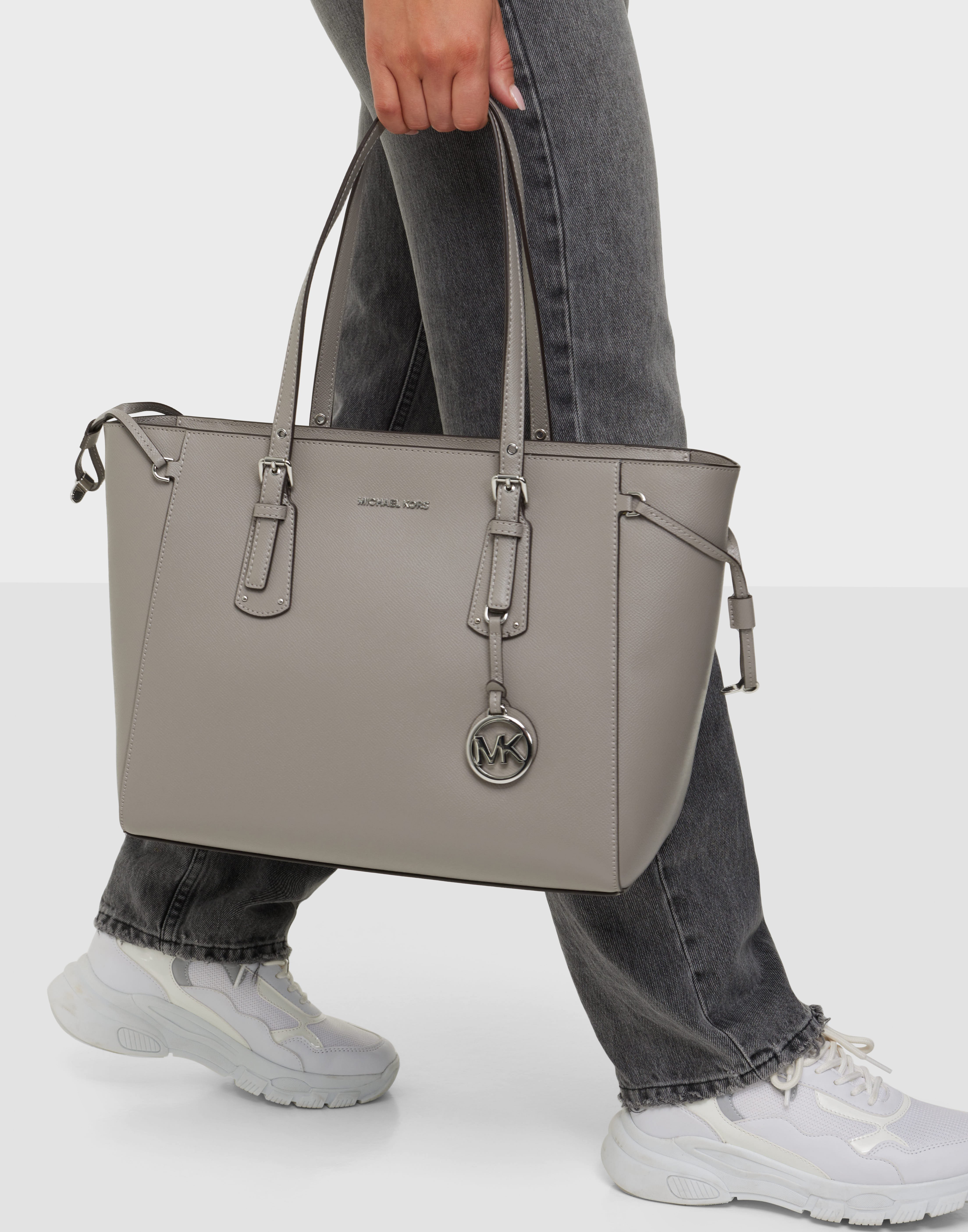 Afskedige Indigenous Glow MD MF TZ TOTE - Pearl Grey - Nelly.com