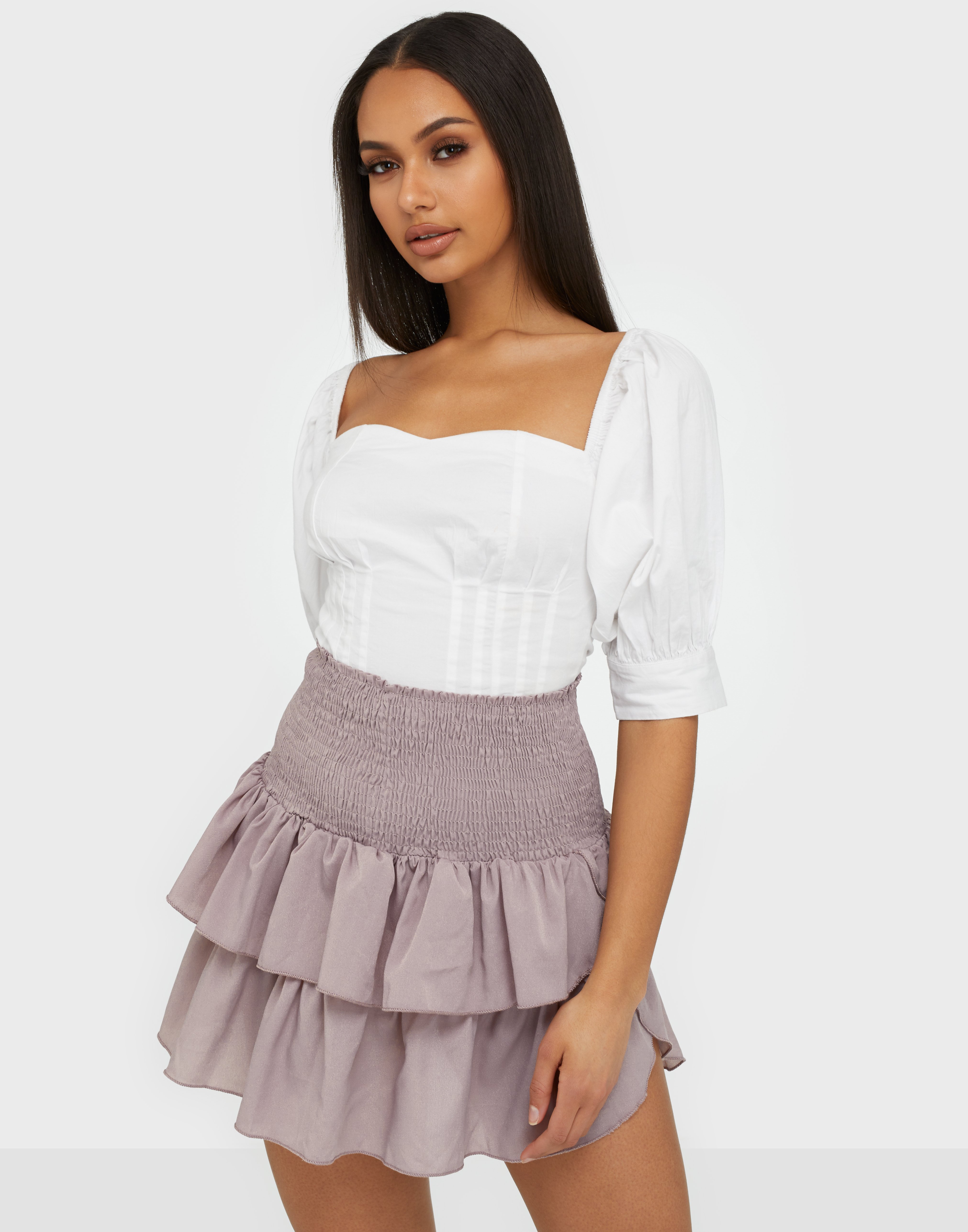 Lang Alvorlig krybdyr Carin Skirt Mini skirts Misty Rose Neo Noir - Nelly.com