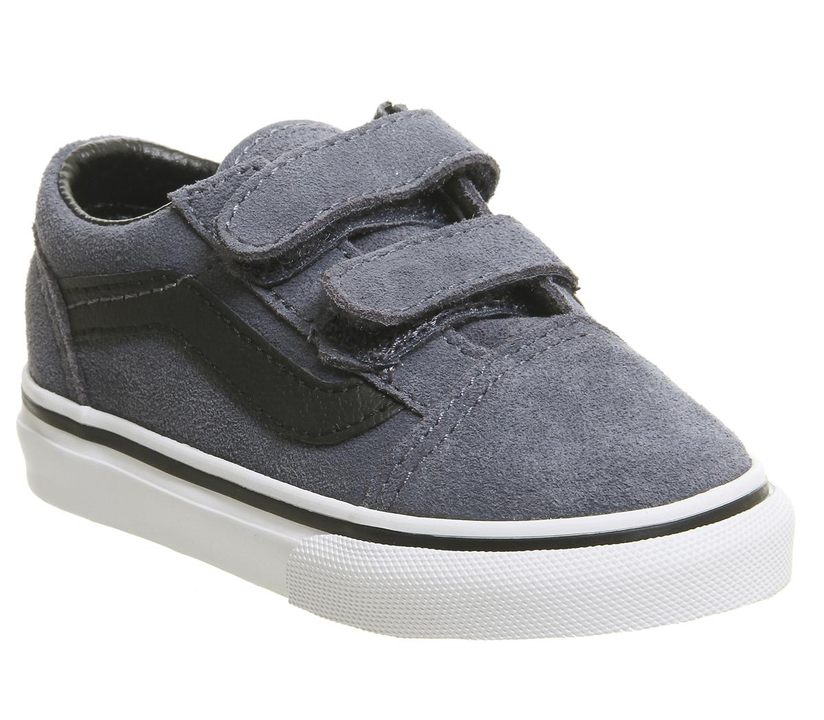 toddlers black trainers