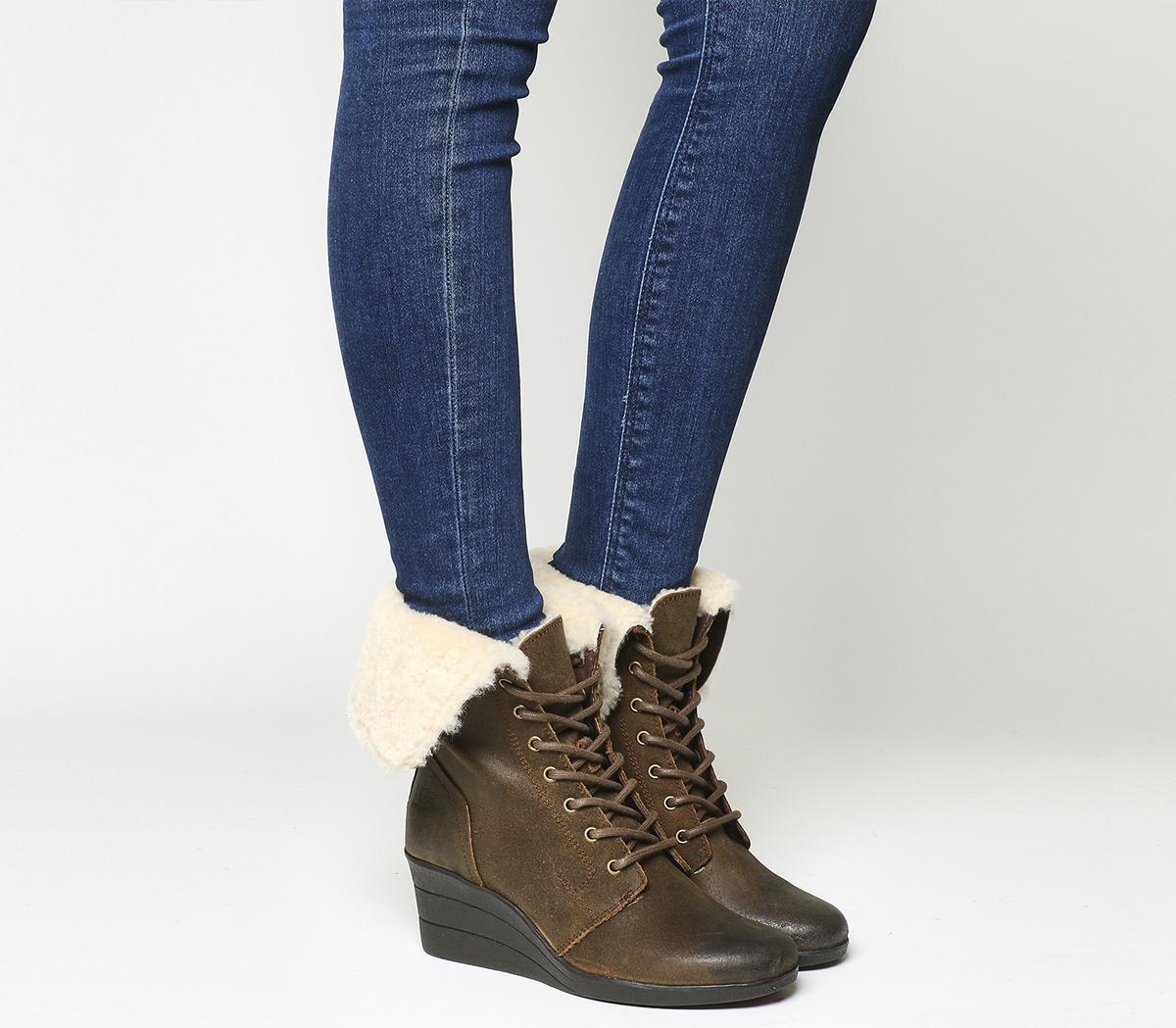 UGG Zea Shearling Wedge Lace Up boots 