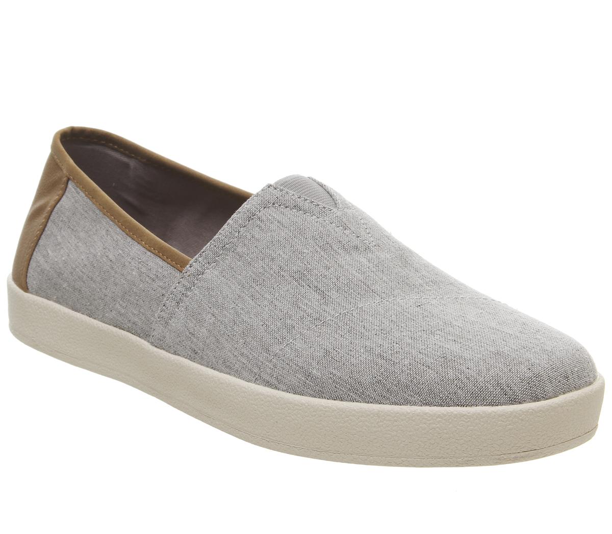toms drizzle grey chambray