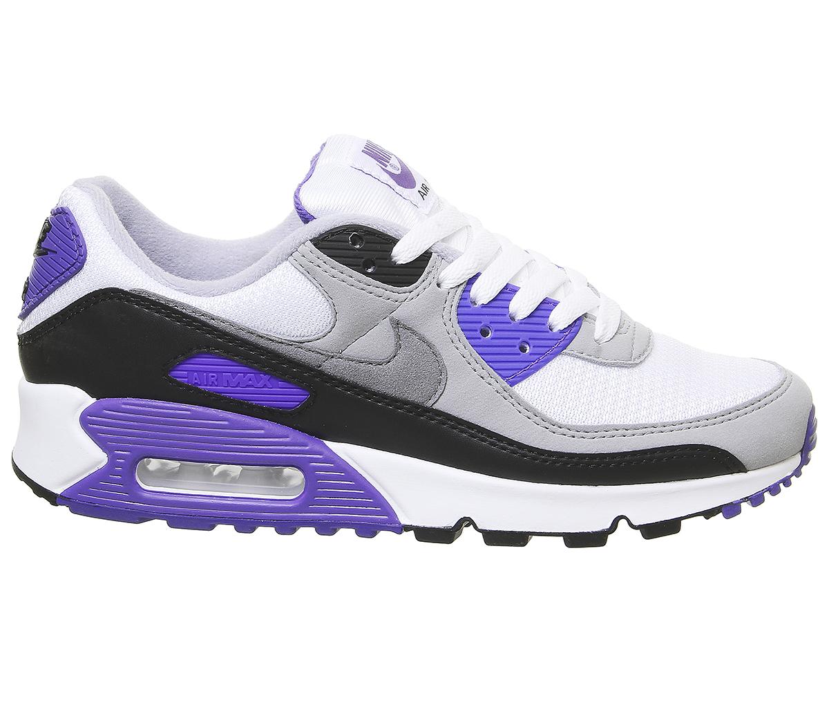 max 90 trainers