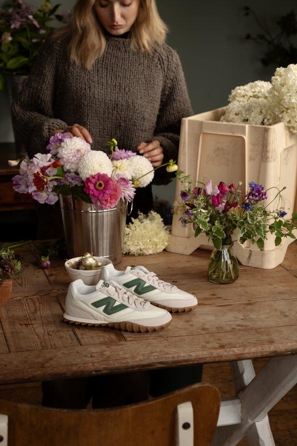 24.07.23_NewBalancexOffice6687-600x900