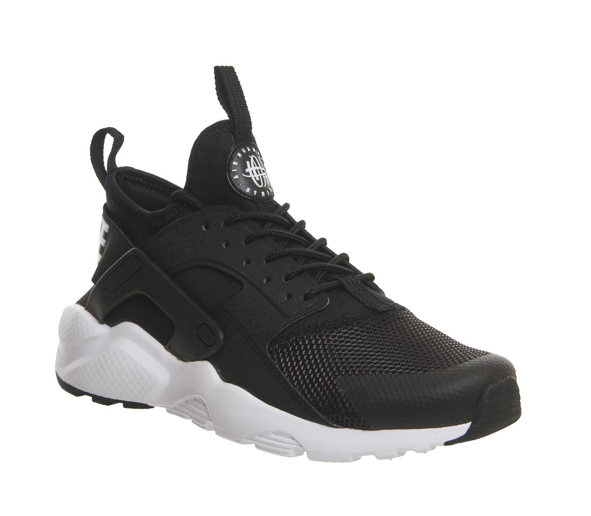 nike huarache black and white