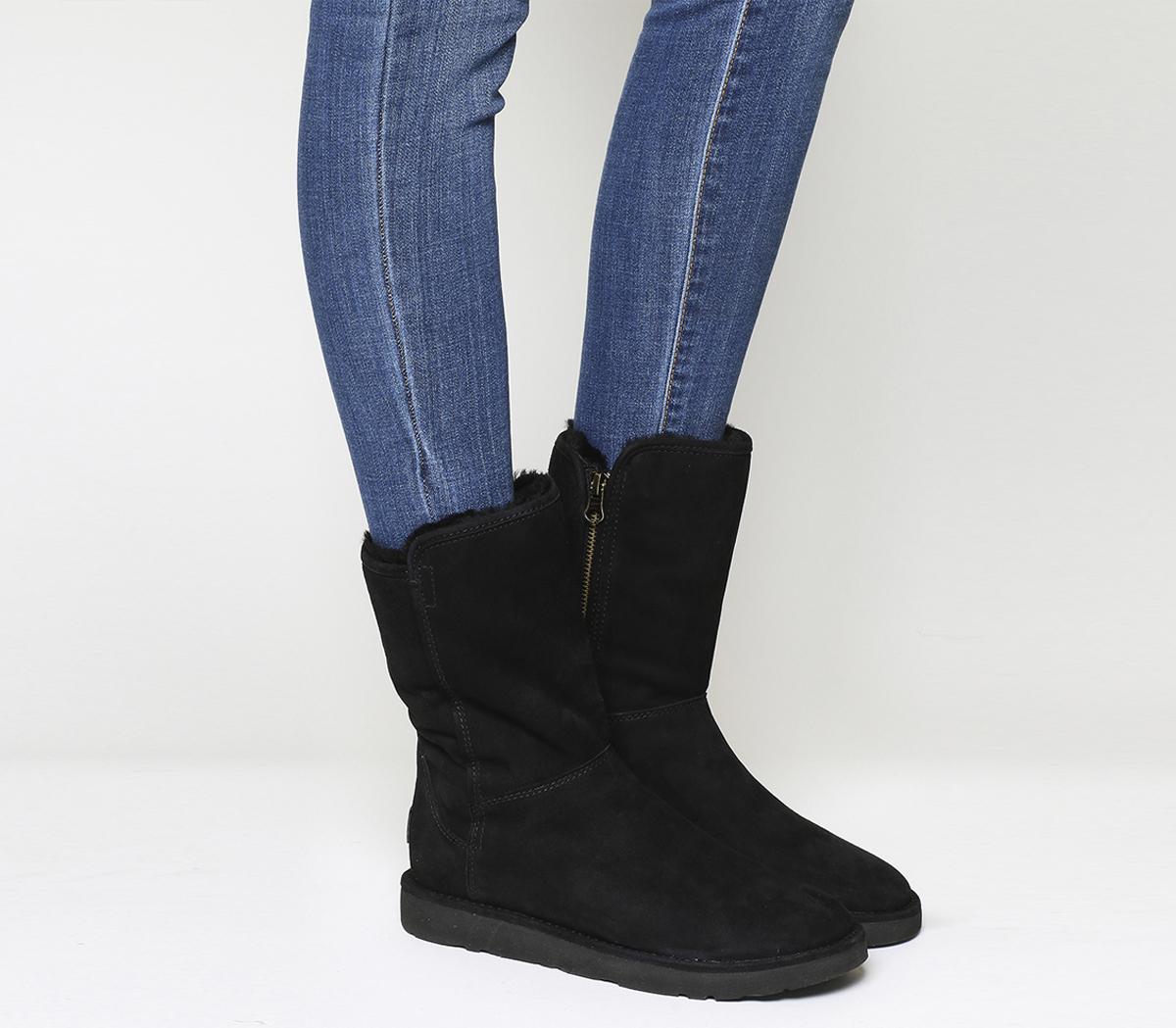 UGG Classic Lux Abree Short Black Suede 