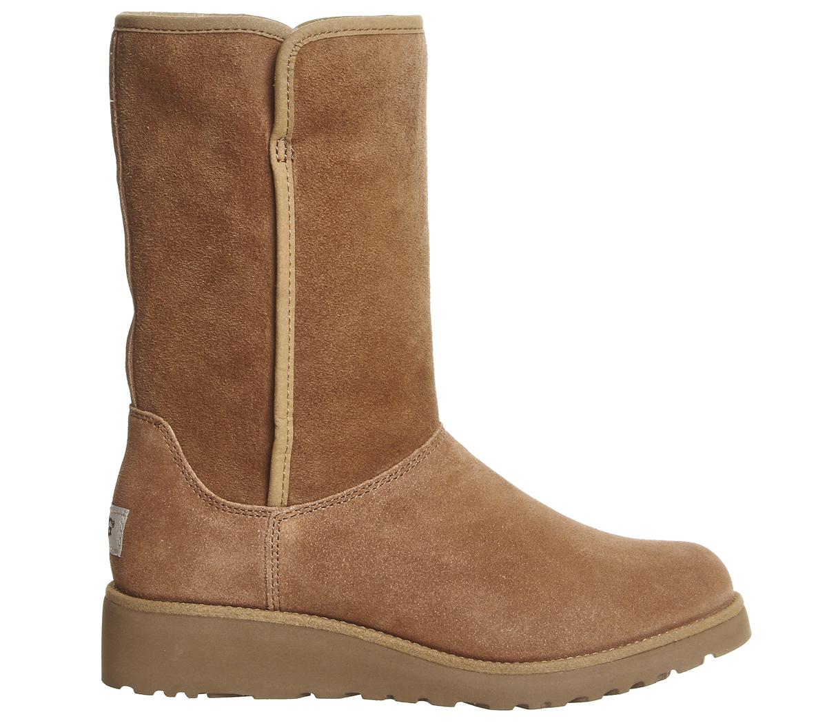 ugg women's emerie boot