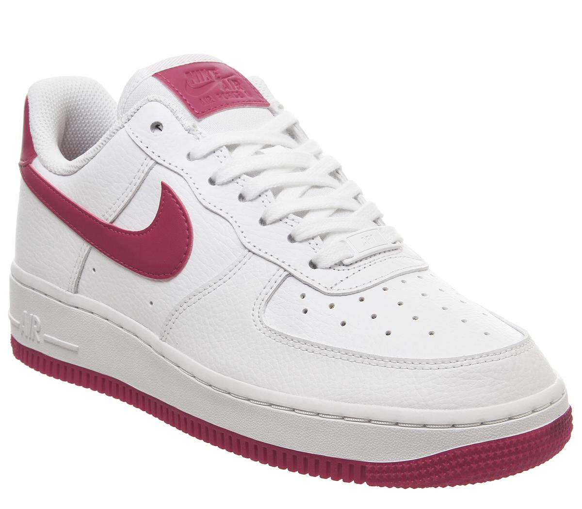 Nike Air Force 1 07 Trainers White Wild 