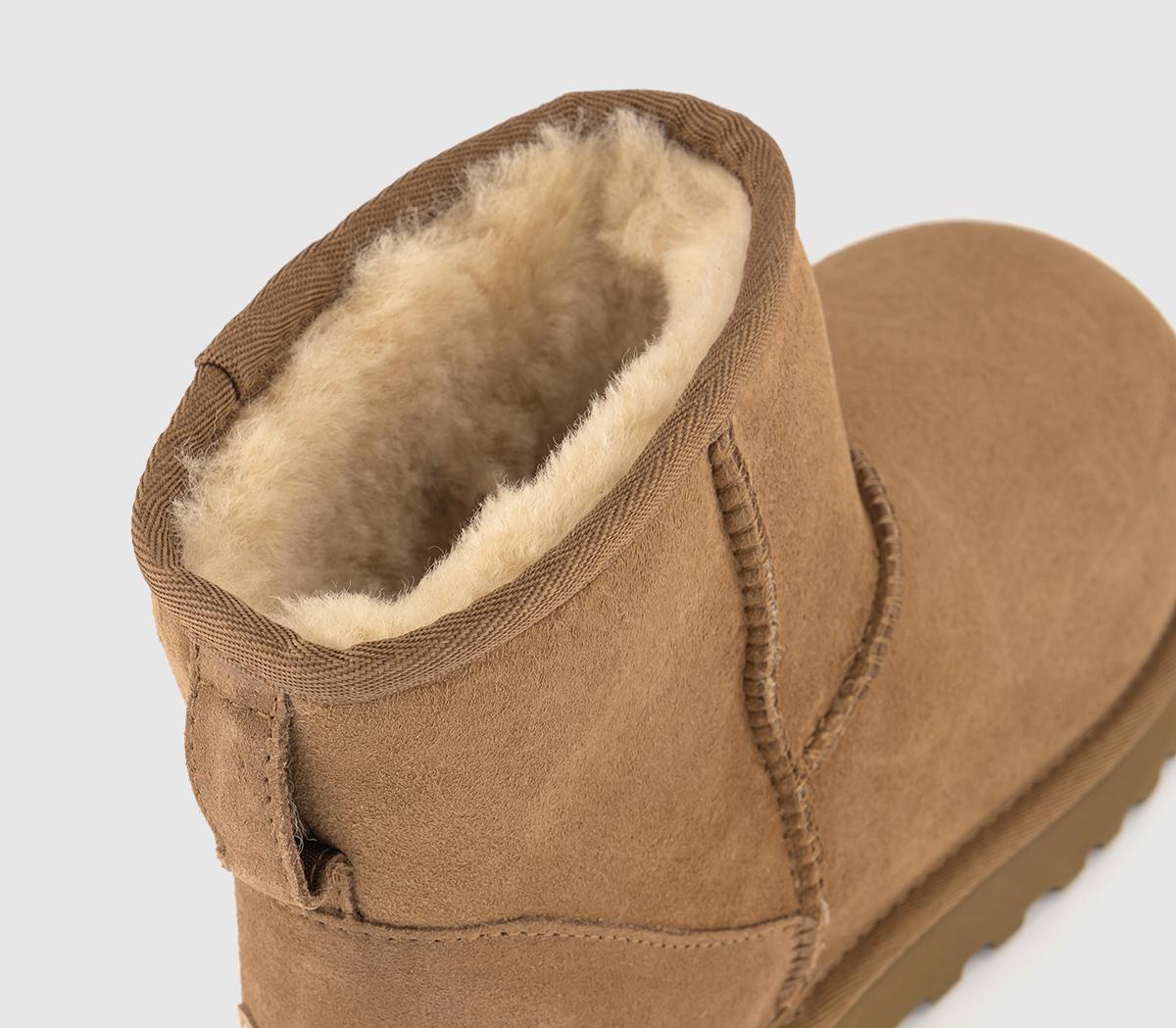 UGG Classic Mini II Boots Chestnut Suede - Ankle Boots