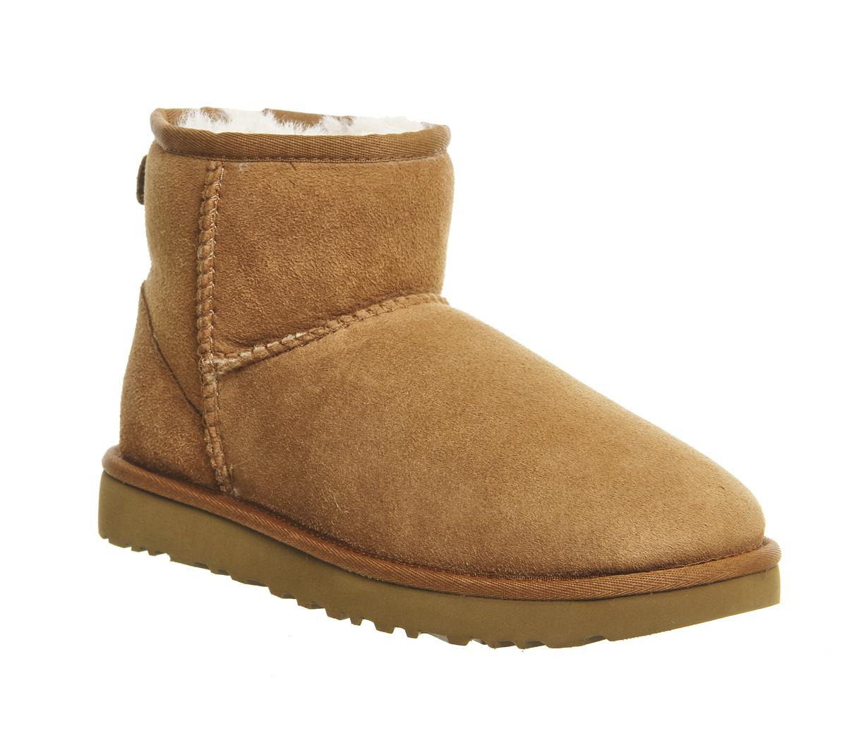 UGG Classic Mini II Boots Chestnut Suede - Ankle Boots