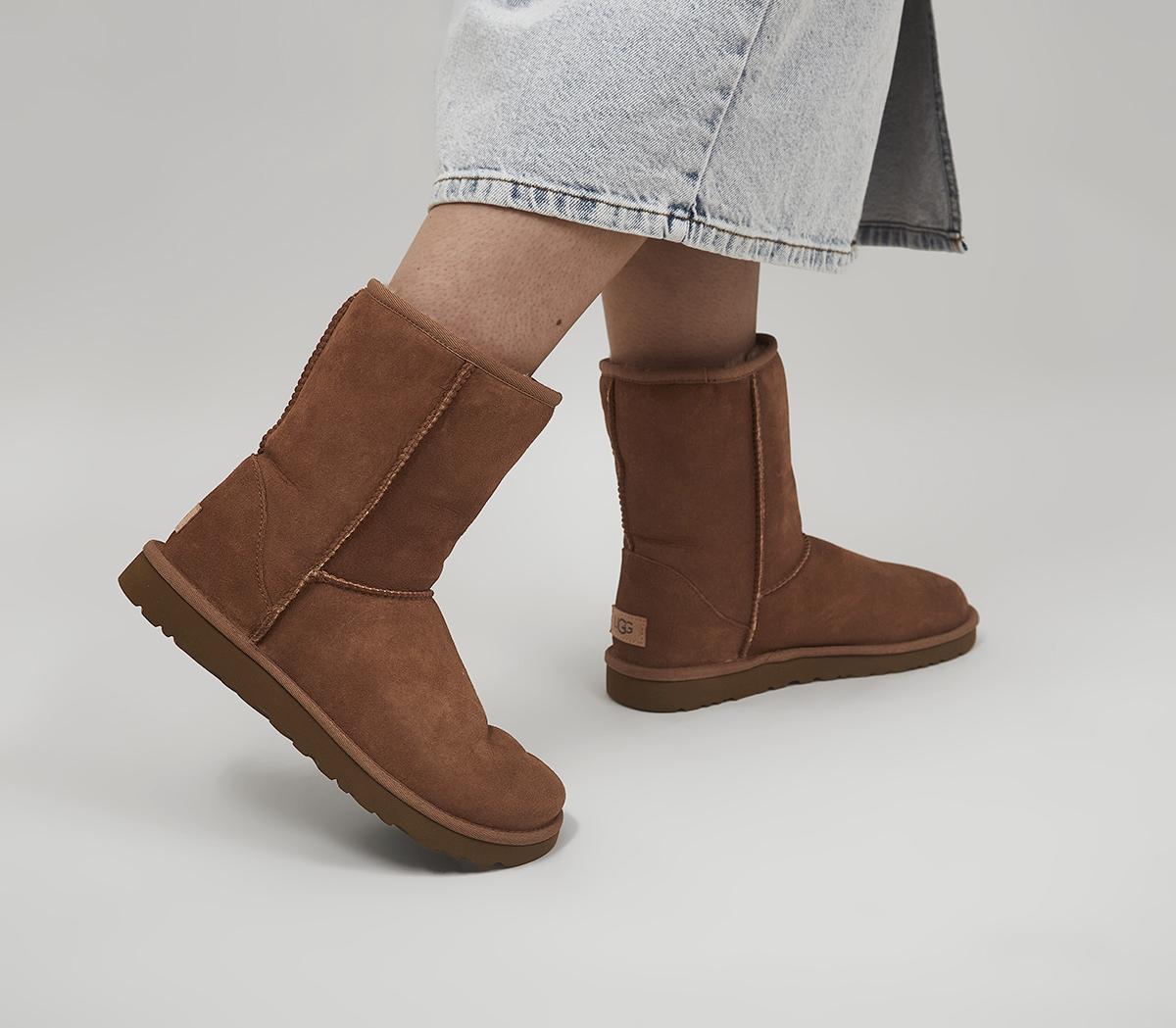 UGG Classic Short II Boots Chestnut 