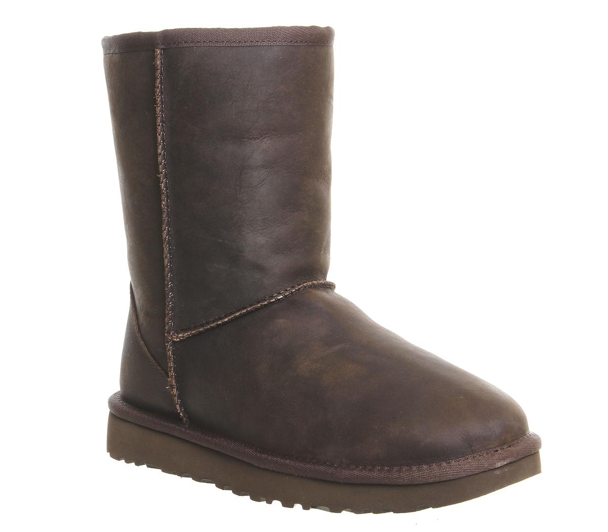 classic short leather boot ugg