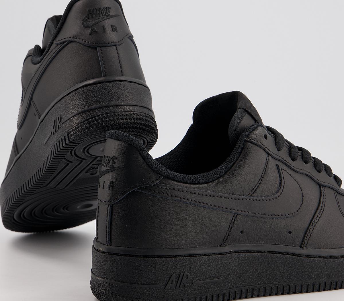 nike black air force 1 07 trainers