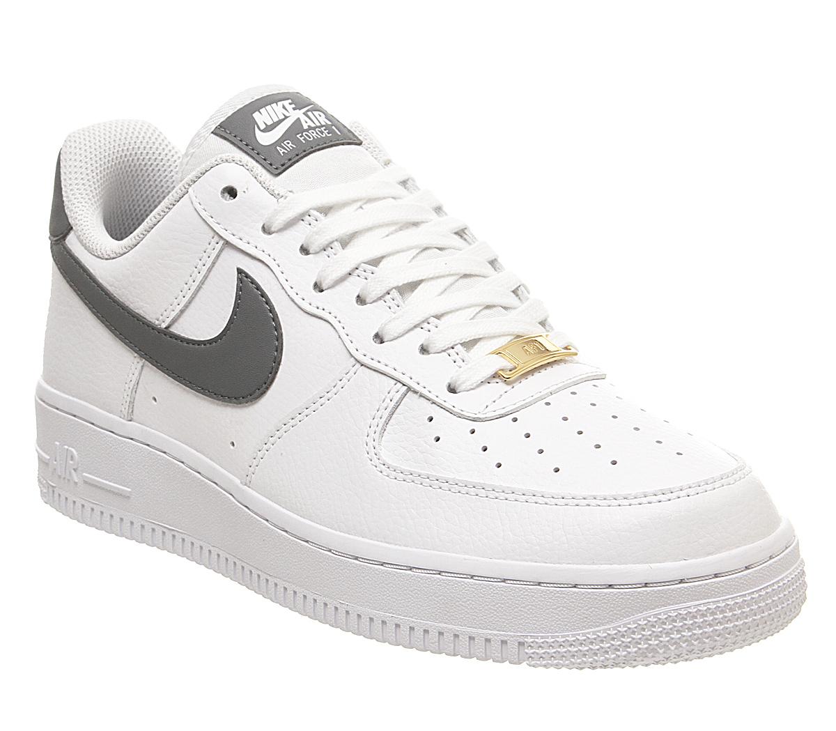 Nike Air Force 1 07 Trainers White Cool 