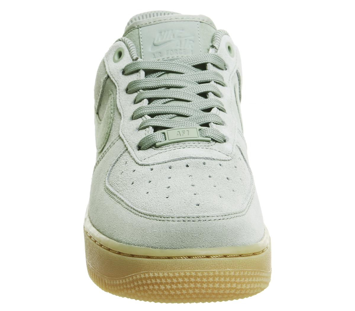 Nike Air Force 1 07 Trainers Mica Green 