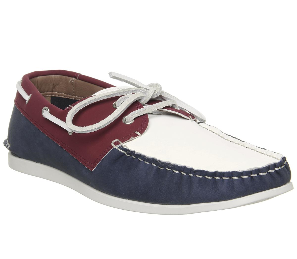 boat shoes red