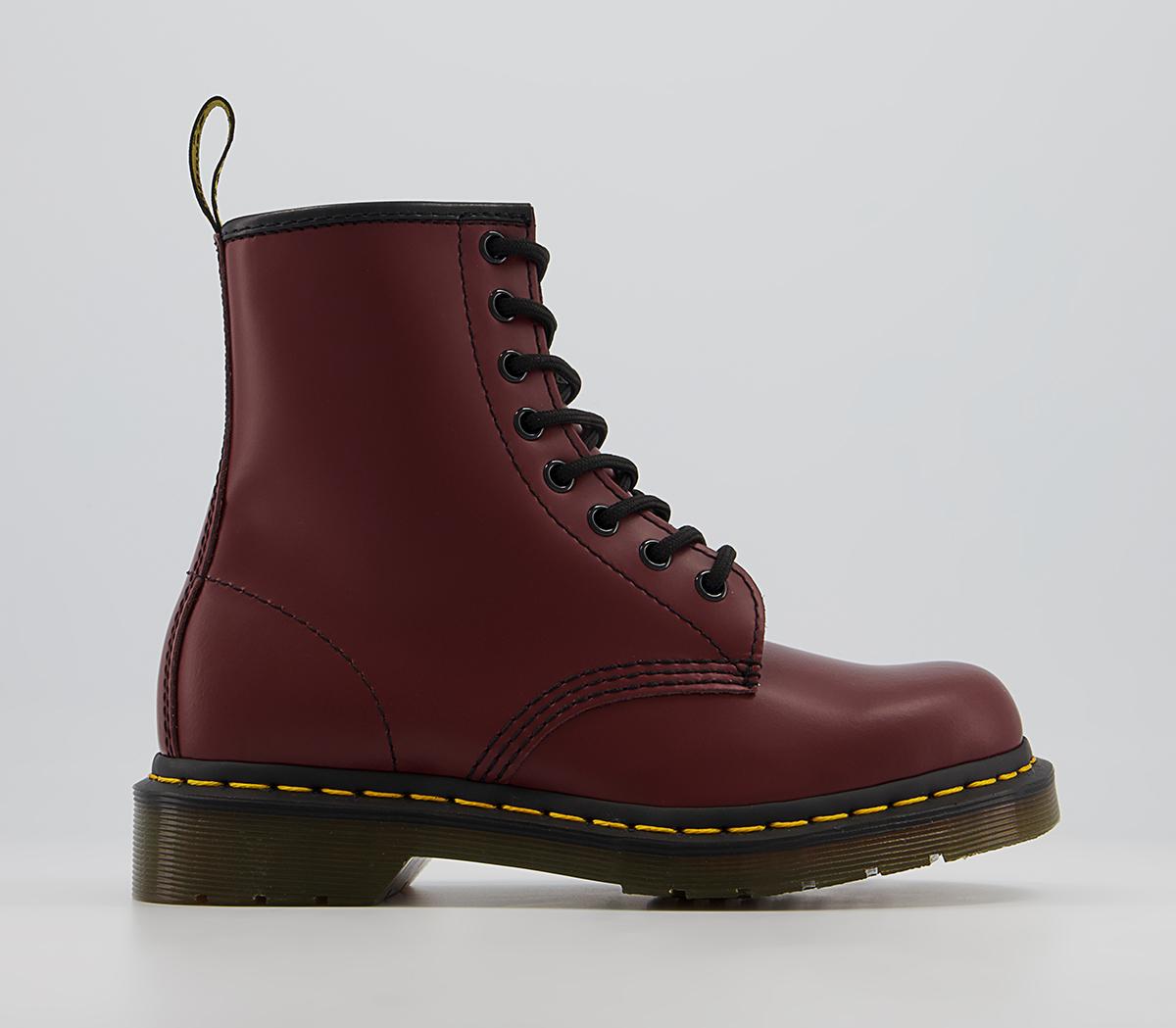 dr martens lace boot