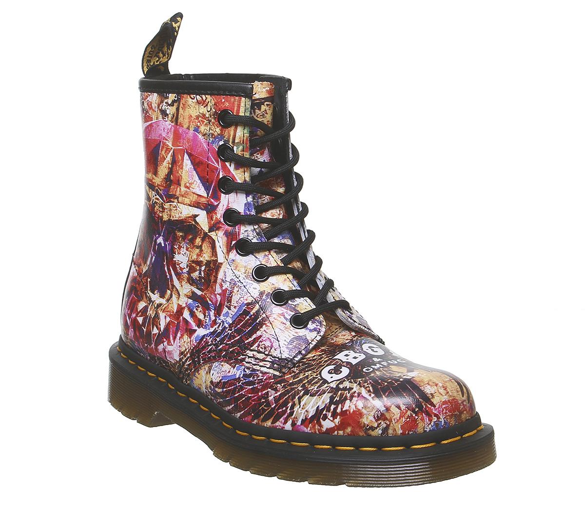 Dr. Martens 8 Eyelet Lace Up Boots Cbgb Multi Skull Cristal - Ankle Boots