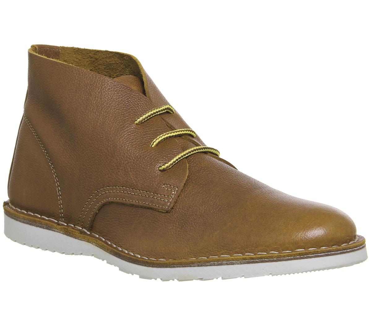 Ask the Missus Gear Wedge Sole Chukka 