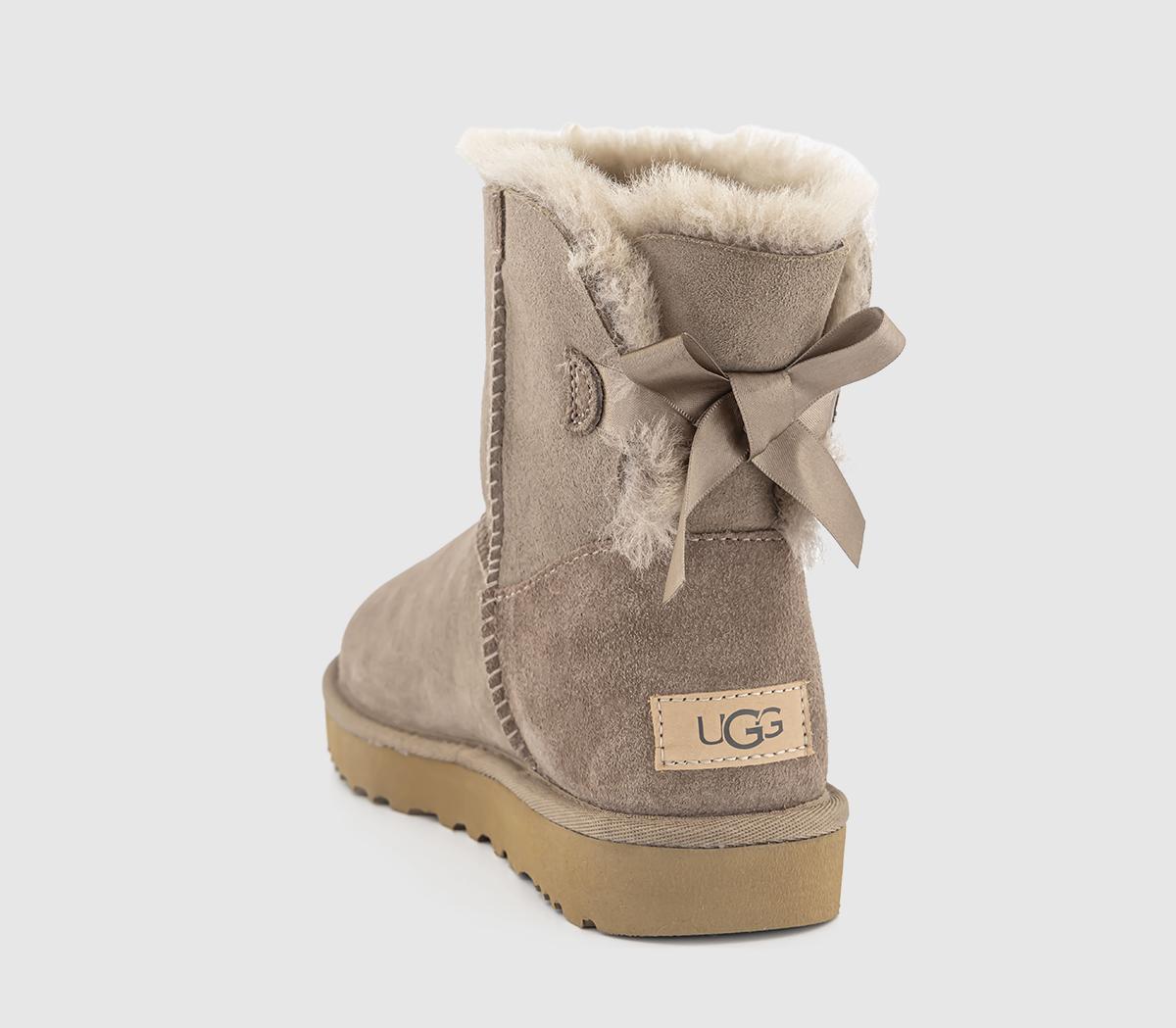 UGG Mini Bailey Bow Boots Caribou - Ankle Boots