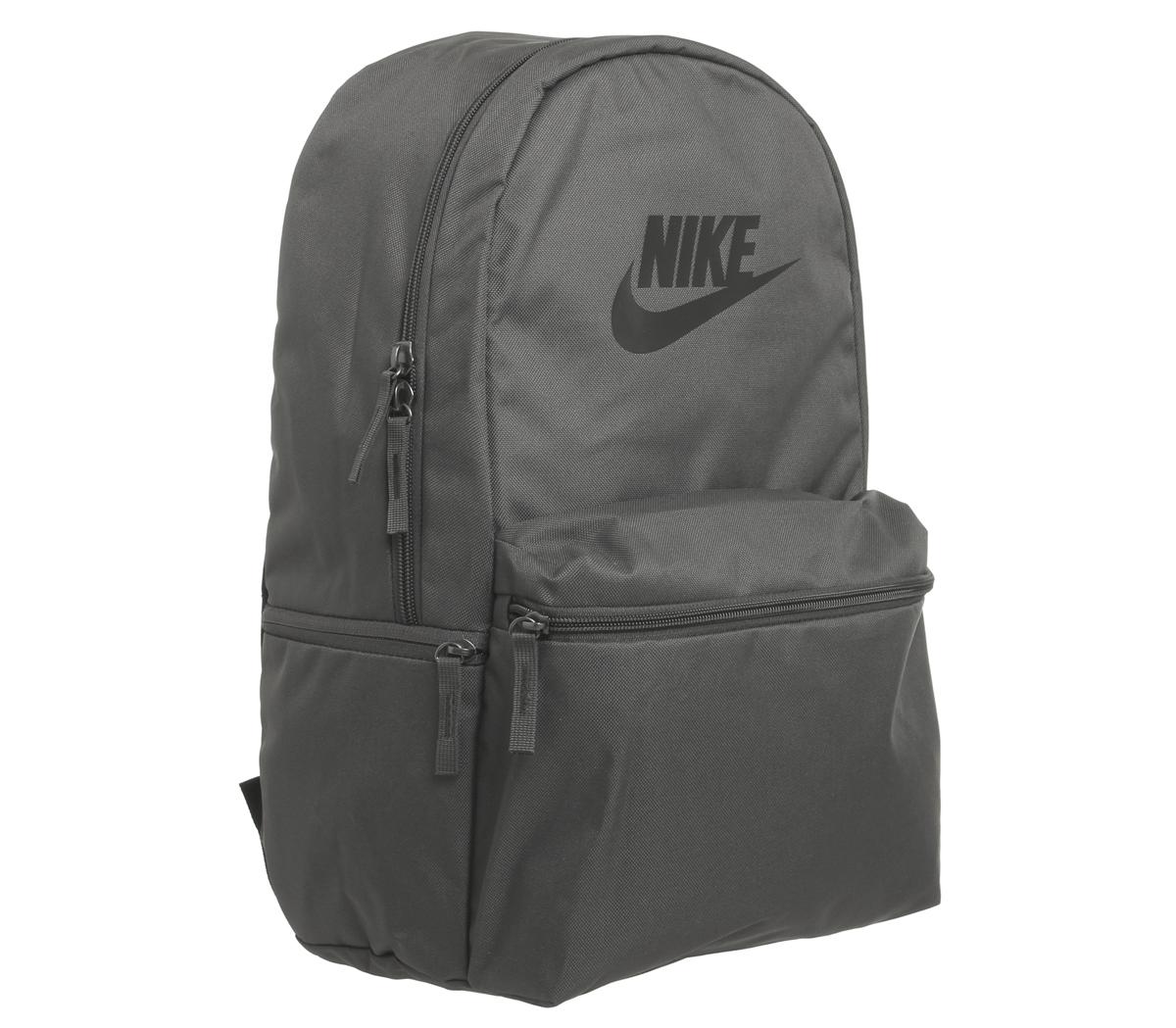 nike heritage grey backpack