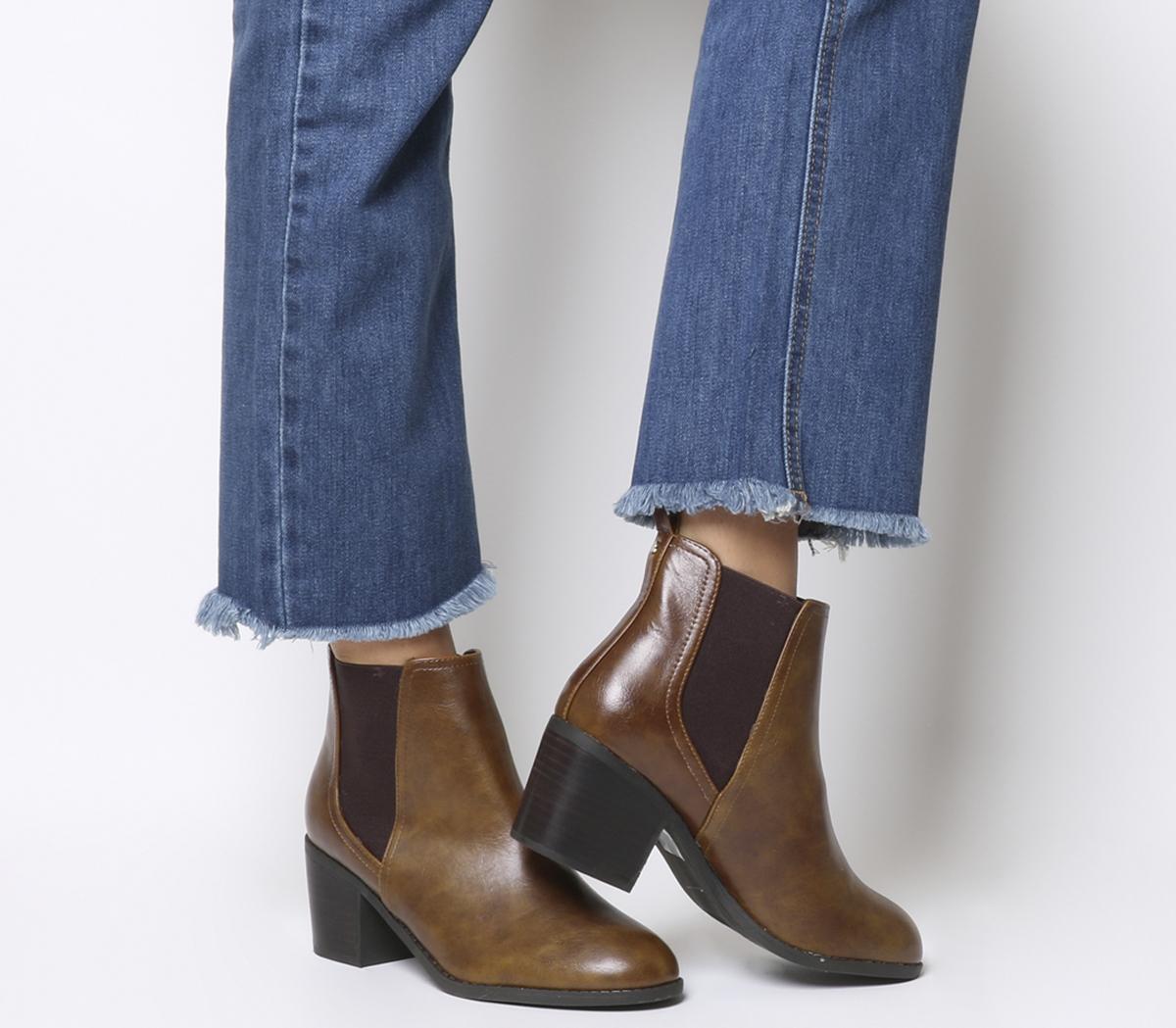 tan chelsea boots womens