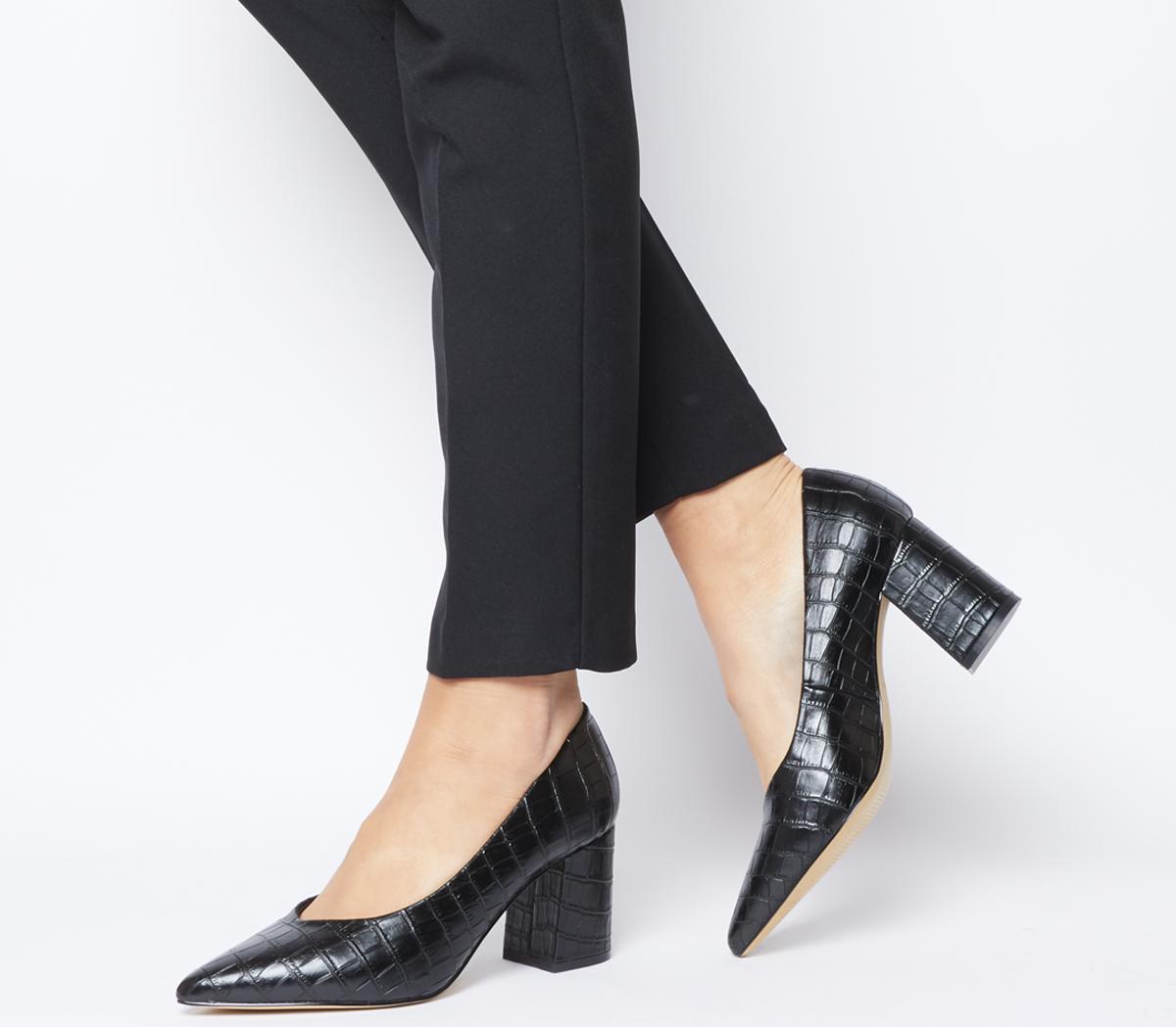 black pointed chunky heels