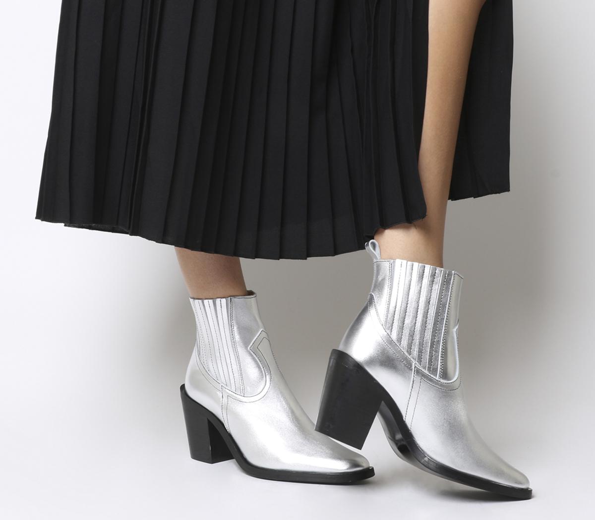 silver chelsea boots womens