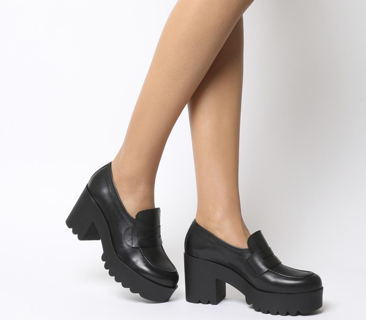 Chunky Loafers Black Leather - Mid Heels