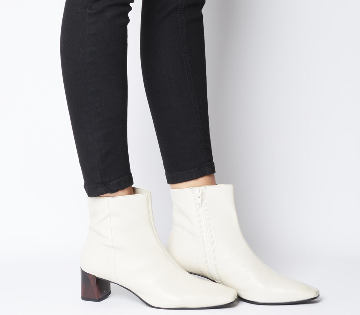 vagabond white ankle boots