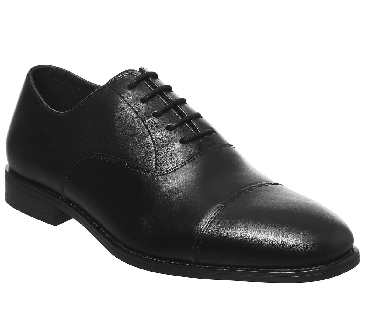 black leather toe cap shoes