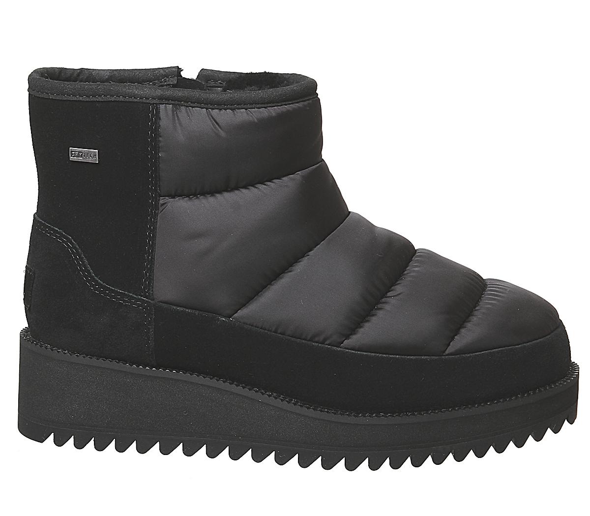 ugg ridge snow boots