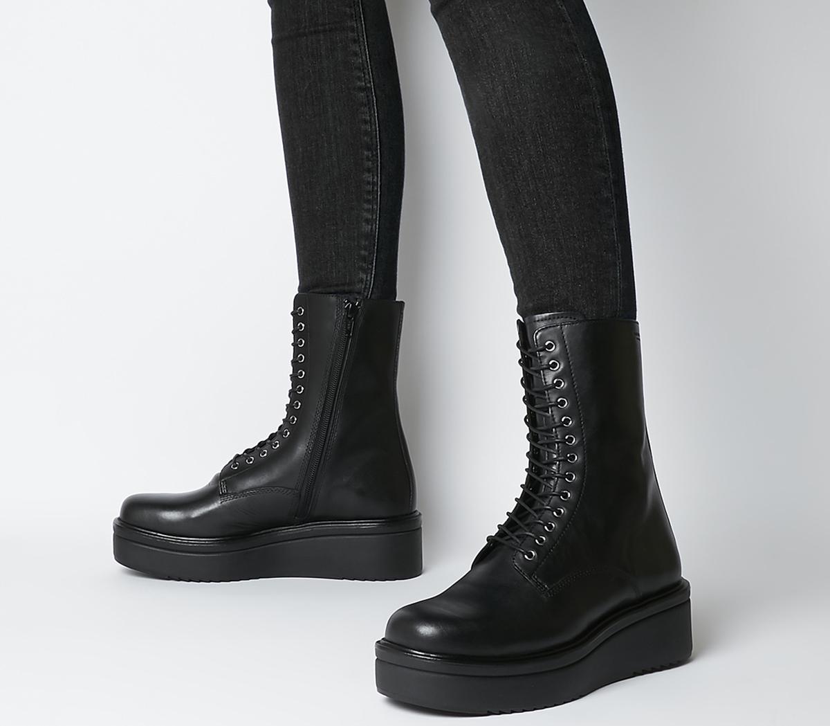 flatform lace up boots