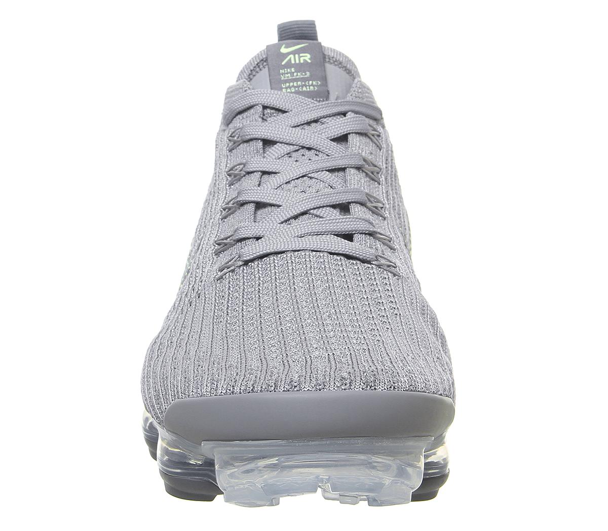 nike outbreak shoes