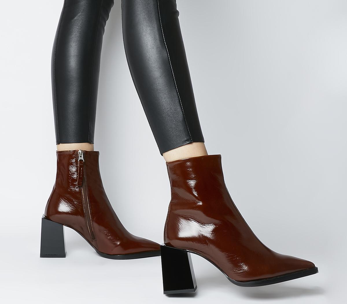 Office Axis Extended Heel Pointed Boots 