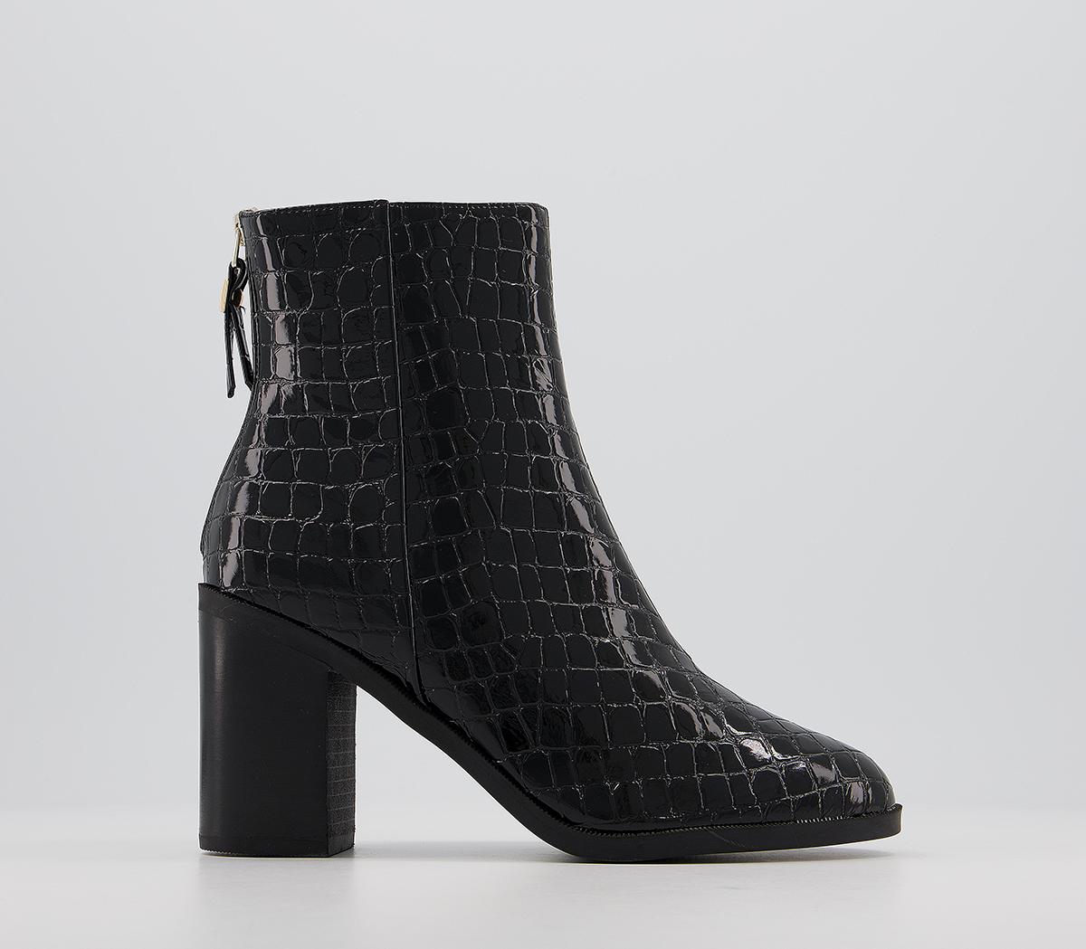 ankle boots back zip