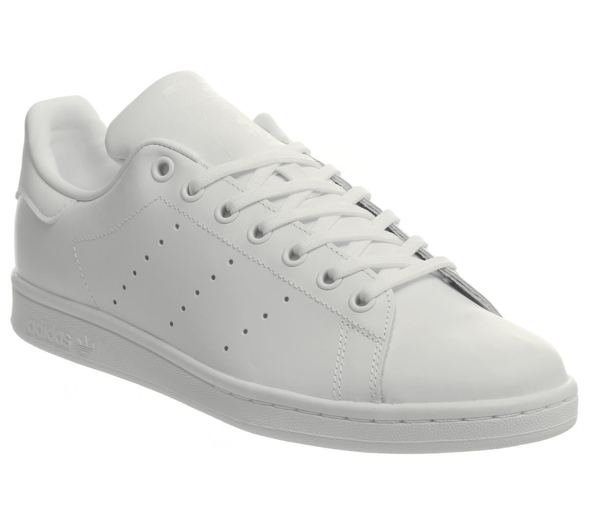 white trainers stan smith