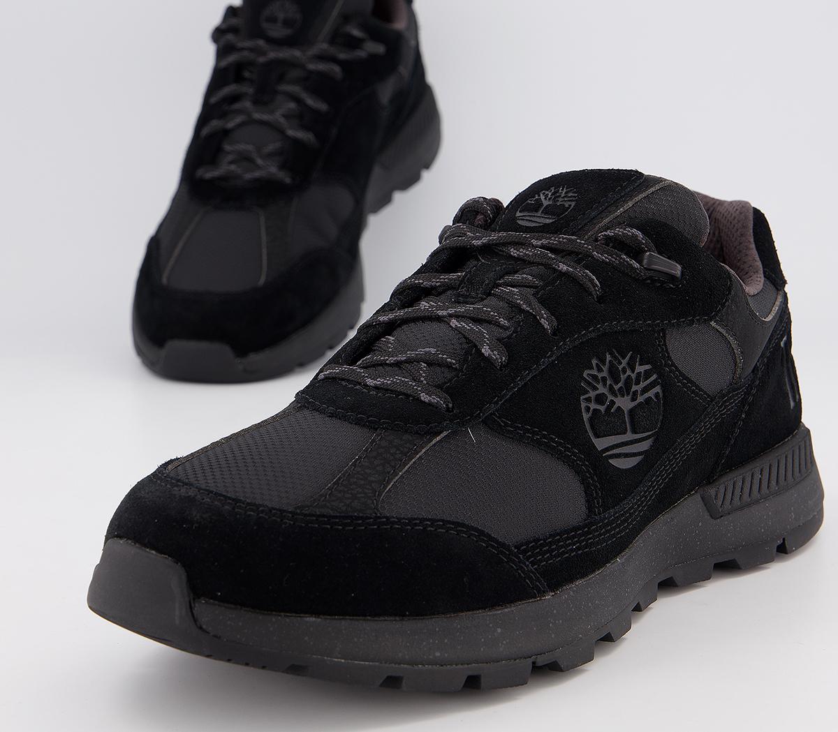 black timberland trainers