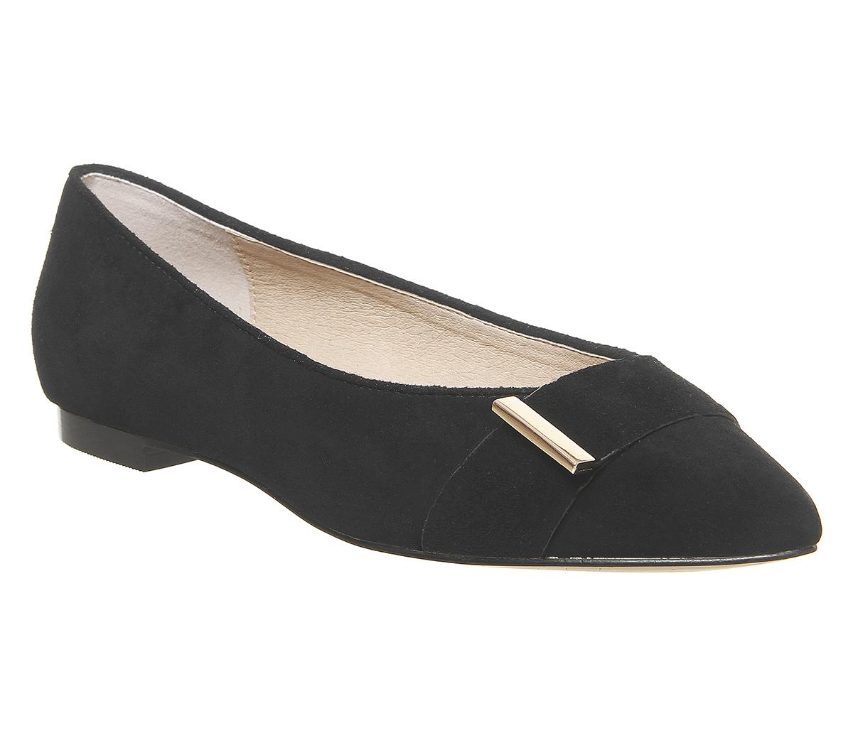pointed pumps flat