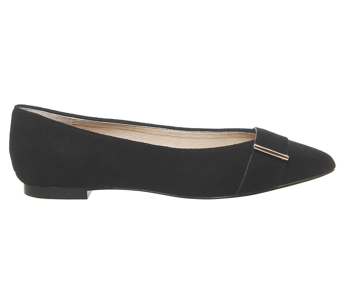 pointed pumps flat