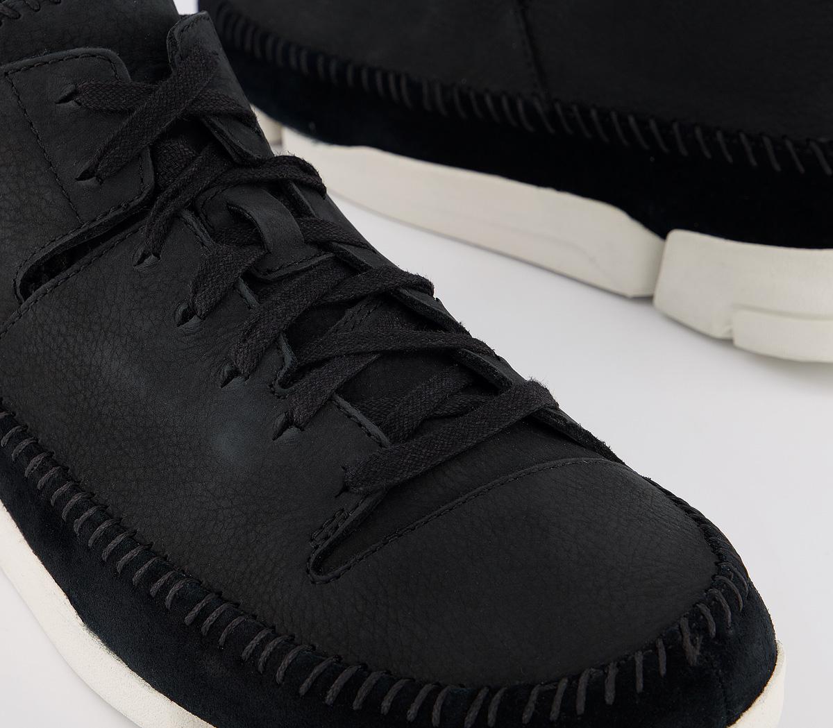 black trainers clarks