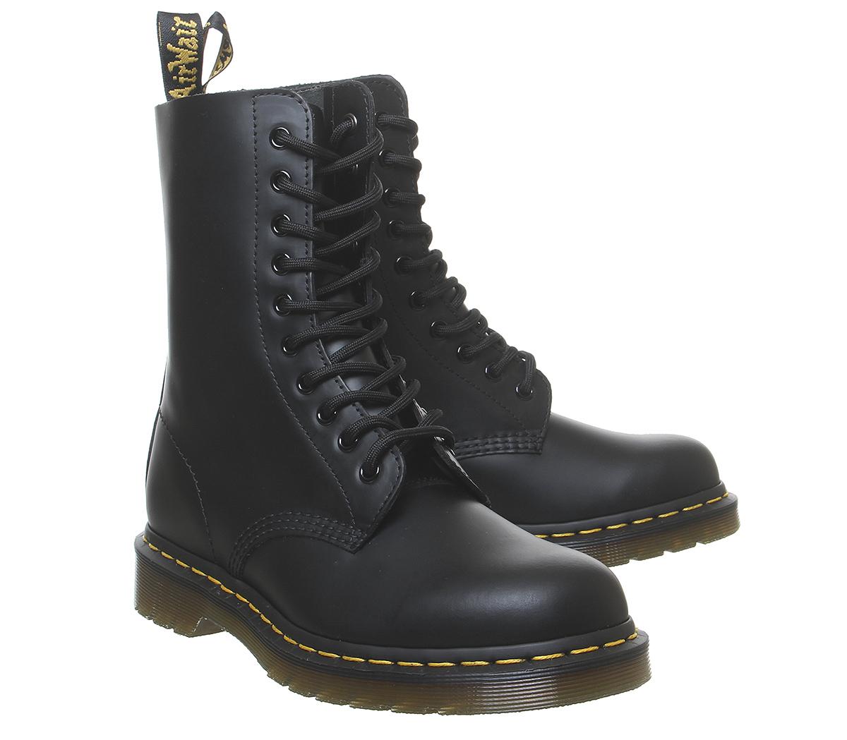 Dr. Martens 1490 10 Eye Boots Black - Ankle Boots