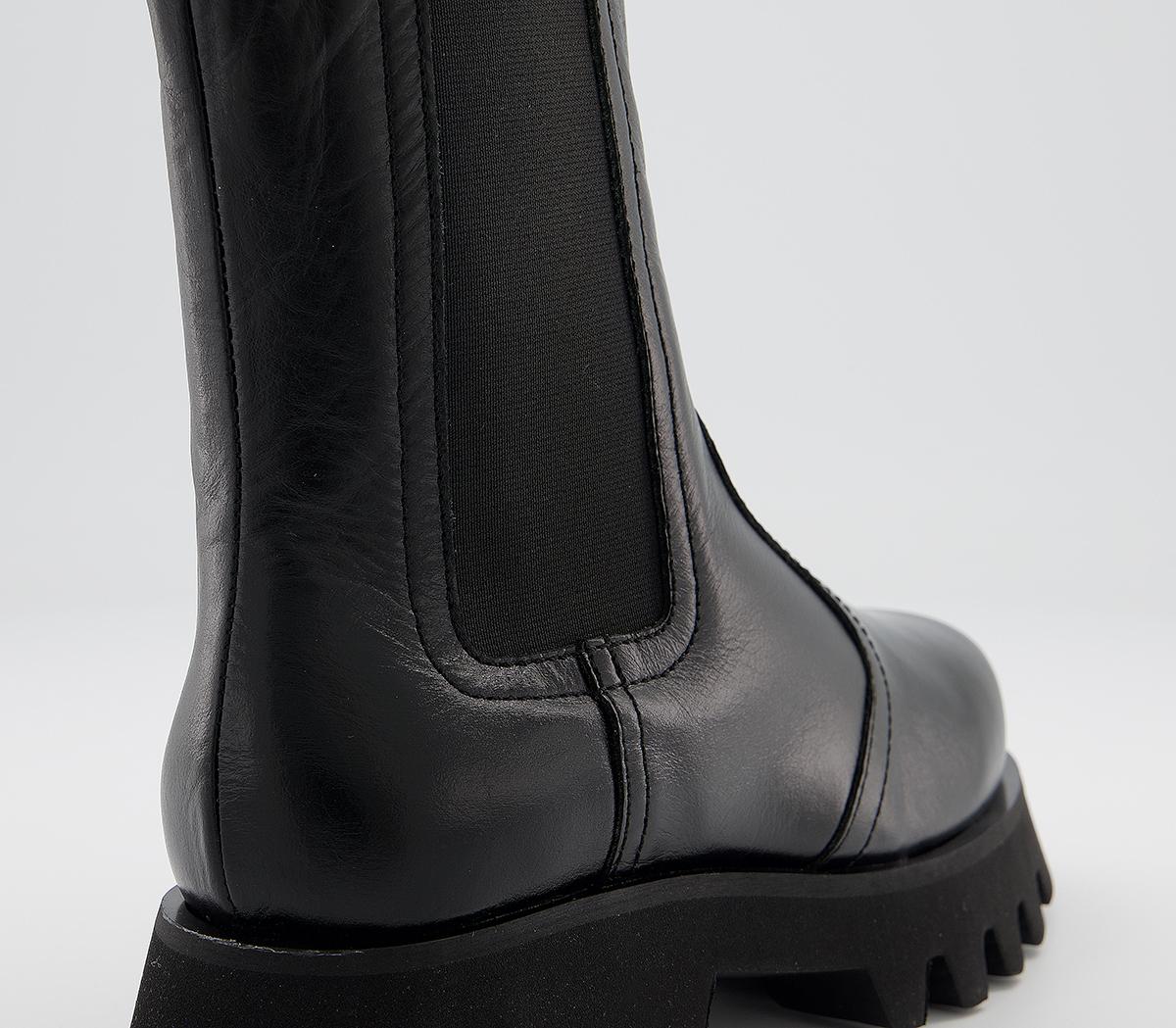 the ivy chelsea boot in leather